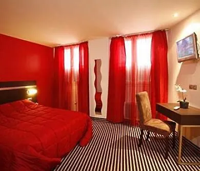 Hotel Arc De Triomphe Parigi