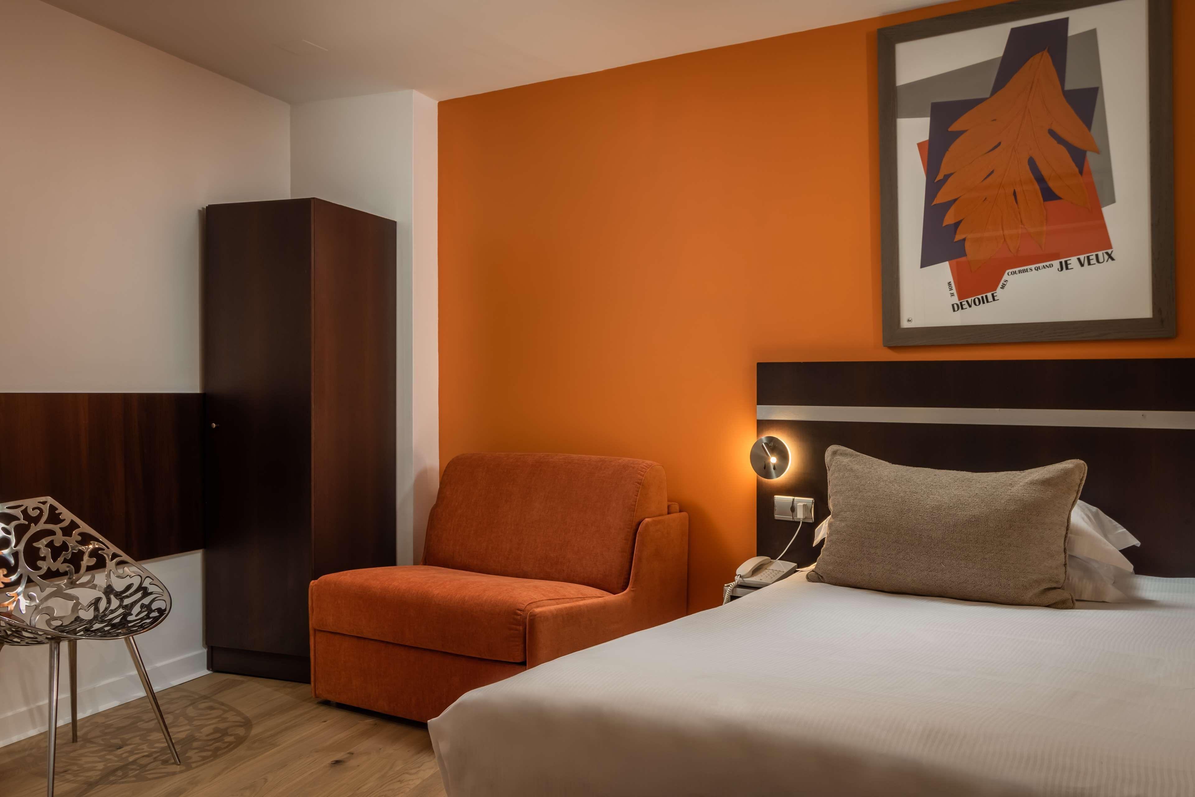 Hotel Arc De Triomphe Paris