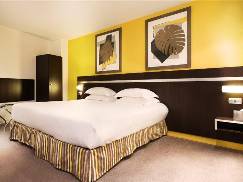 Hotel Arc De Triomphe