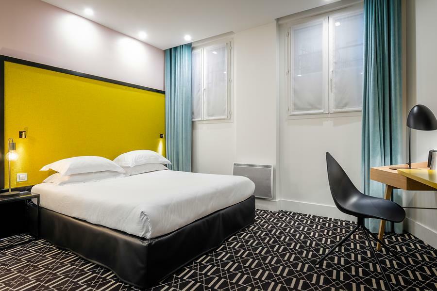 Hotel Arc De Triomphe Paris