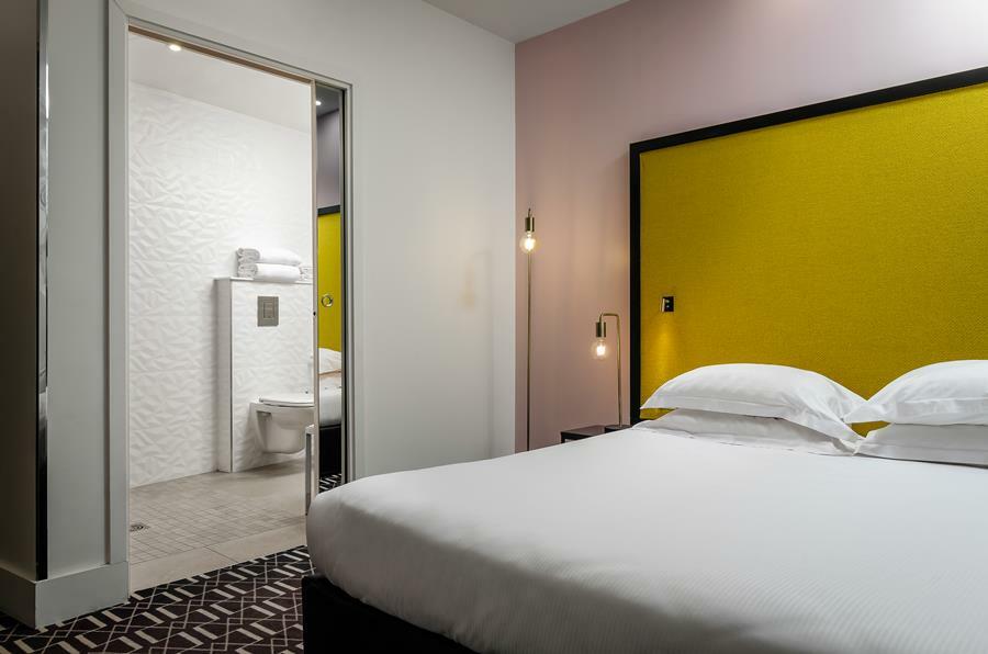 Arc De Triomphe Hotel 3*